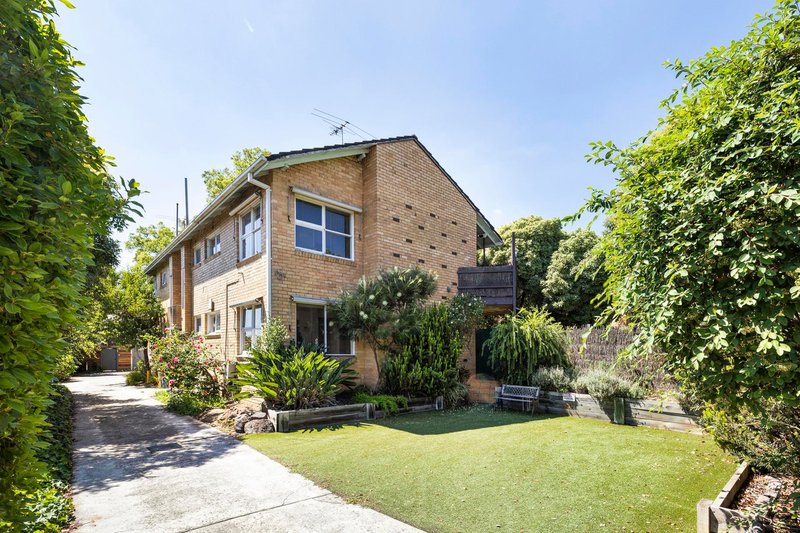 Photo - 1/8 Hartington Street, Kew VIC 3101 - Image 5