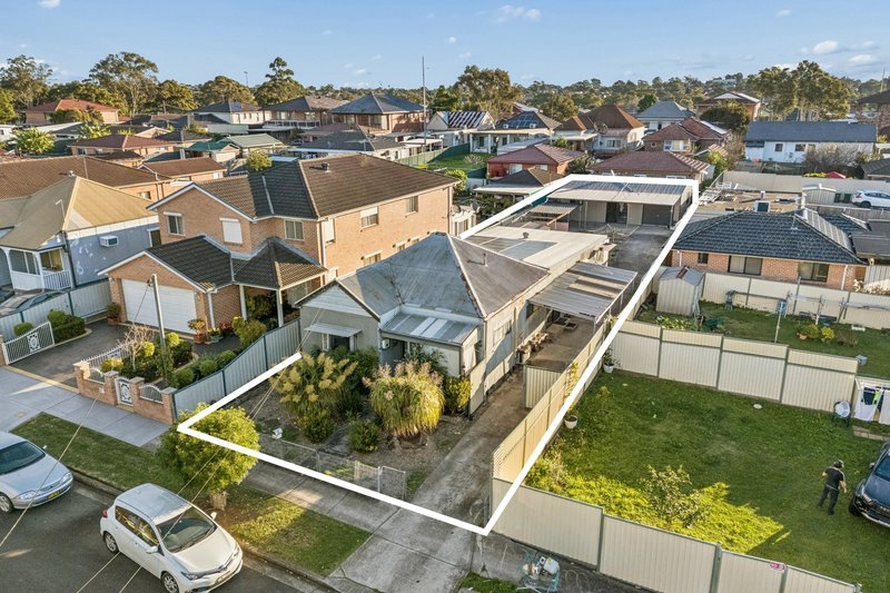 Photo - 18 Hayes Street, Lidcombe NSW 2141 - Image 2