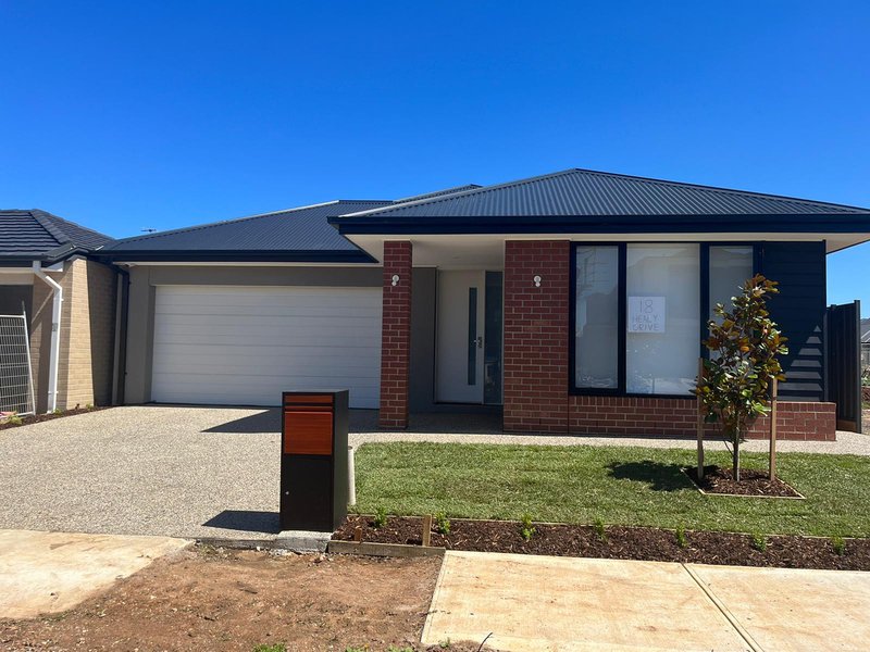 Photo - 18 Healy Drive, Truganina VIC 3029 - Image 22