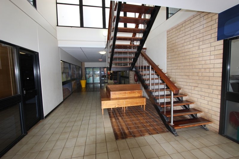 Photo - 18 Hedland Place, Karratha WA 6714 - Image 3