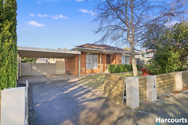 Photo - 18 Herman Court, Lysterfield VIC 3156 - Image
