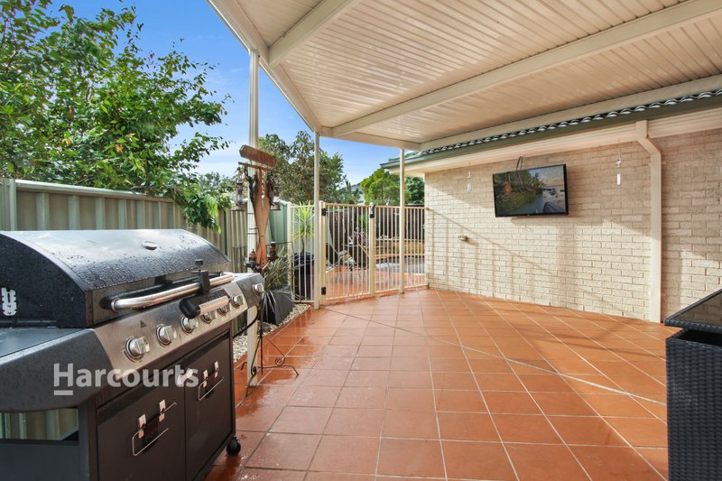 Photo - 18 Herriott Crescent, Horsley NSW 2530 - Image 7