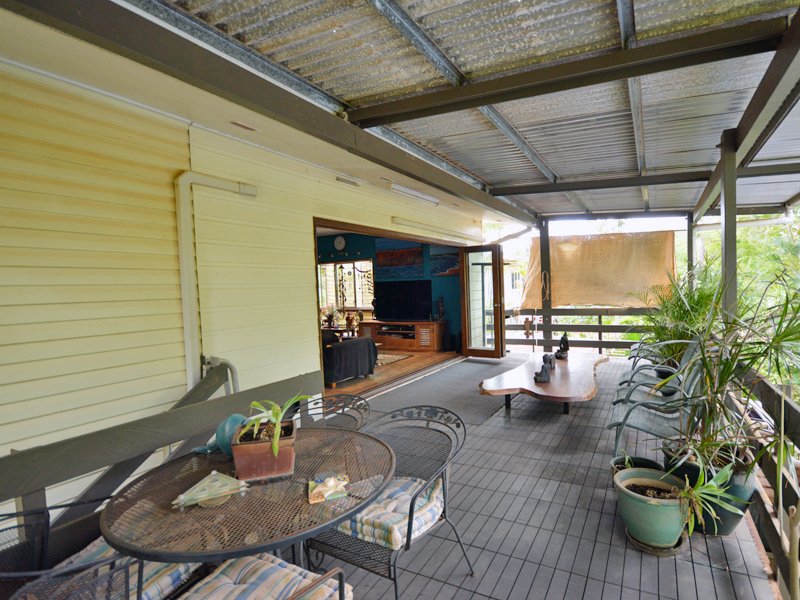 Photo - 18 Hibiscus Ave , Trunding QLD 4874 - Image 15