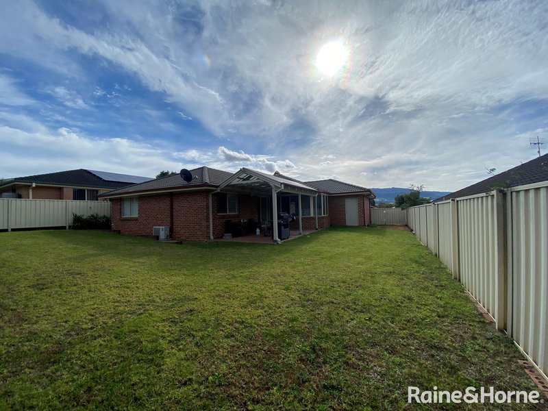 Photo - 18 Hibiscus Place, Bomaderry NSW 2541 - Image 10