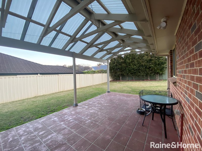 Photo - 18 Hibiscus Place, Bomaderry NSW 2541 - Image 11