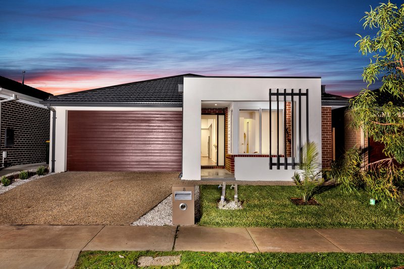 Photo - 18 Hickory Road, Mickleham VIC 3064 - Image