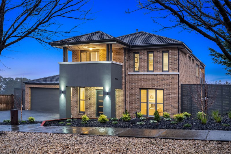 18 Highview Place, Craigieburn VIC 3064