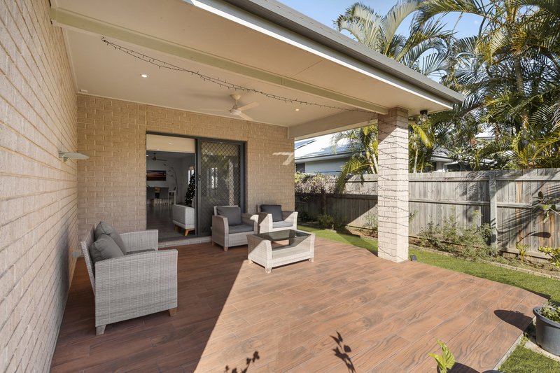 Photo - 18 Highview Terrace, Murrumba Downs QLD 4503 - Image 17