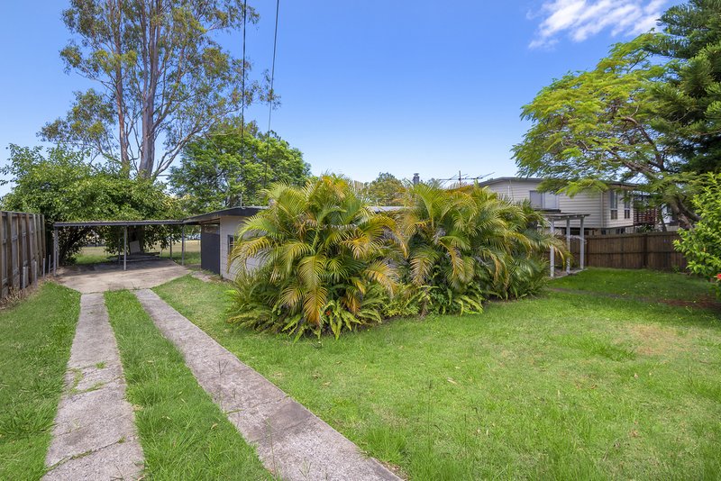 18 Hinchinbrook Avenue, Bethania QLD 4205