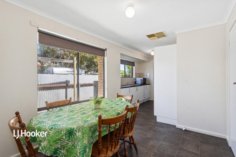 Photo - 18 Hindmarsh Boulevard, Evanston Gardens SA 5116 - Image 6