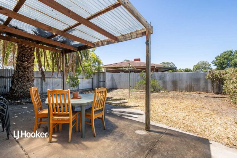 Photo - 18 Hindmarsh Boulevard, Evanston Gardens SA 5116 - Image 12