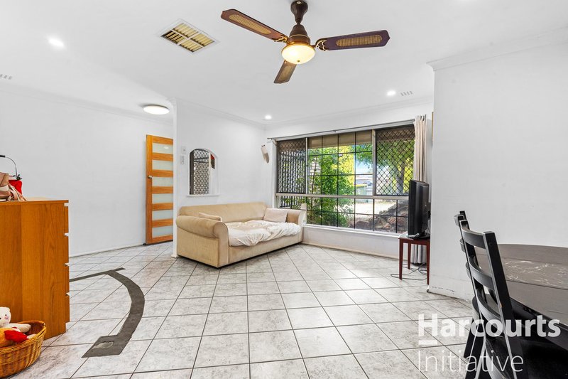 Photo - 18 Hollingsworth Avenue, Koondoola WA 6064 - Image 6