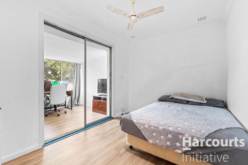 Photo - 18 Hollingsworth Avenue, Koondoola WA 6064 - Image 10