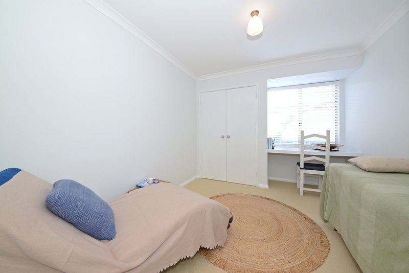 Photo - 18 Holyhead Green, Mindarie WA 6030 - Image 25