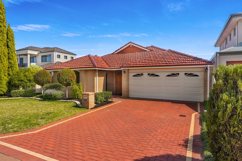 Photo - 18 Honeymyrtle Turn, Stirling WA 6021 - Image 2