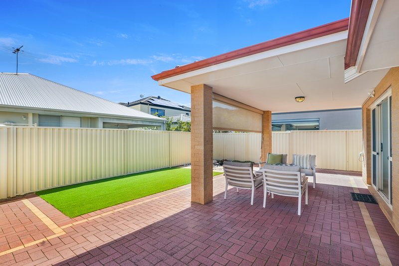 Photo - 18 Honeymyrtle Turn, Stirling WA 6021 - Image 28