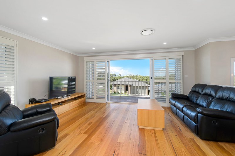 Photo - 18 Horizons Parkway, Port Macquarie NSW 2444 - Image 4