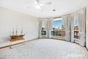 Photo - 18 Hosie Street, Altona Meadows VIC 3028 - Image 11