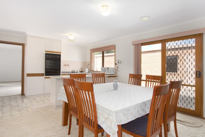 Photo - 18 Howey Road, Pakenham VIC 3810 - Image 3