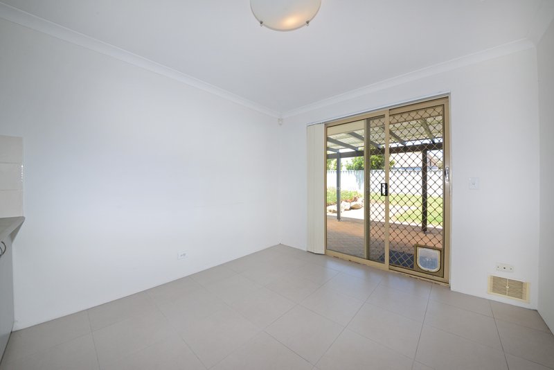 Photo - 18 Huon Place, Merriwa WA 6030 - Image 17