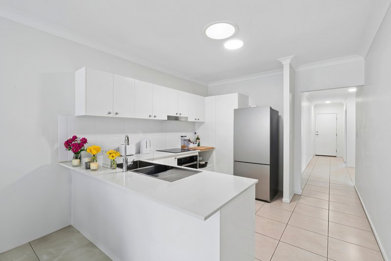 Photo - 18 Hurley Street, Pimpama QLD 4209 - Image 15