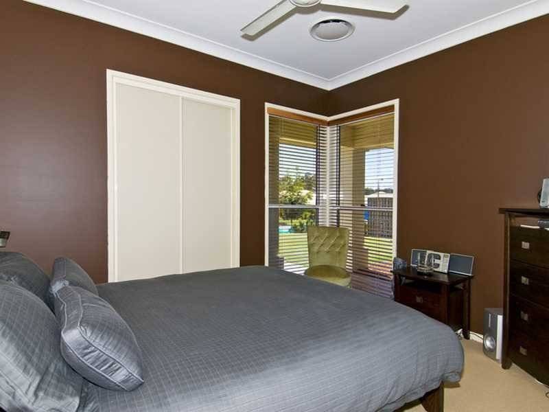 Photo - 18 Icefire Lane, Coomera Waters QLD 4209 - Image 10