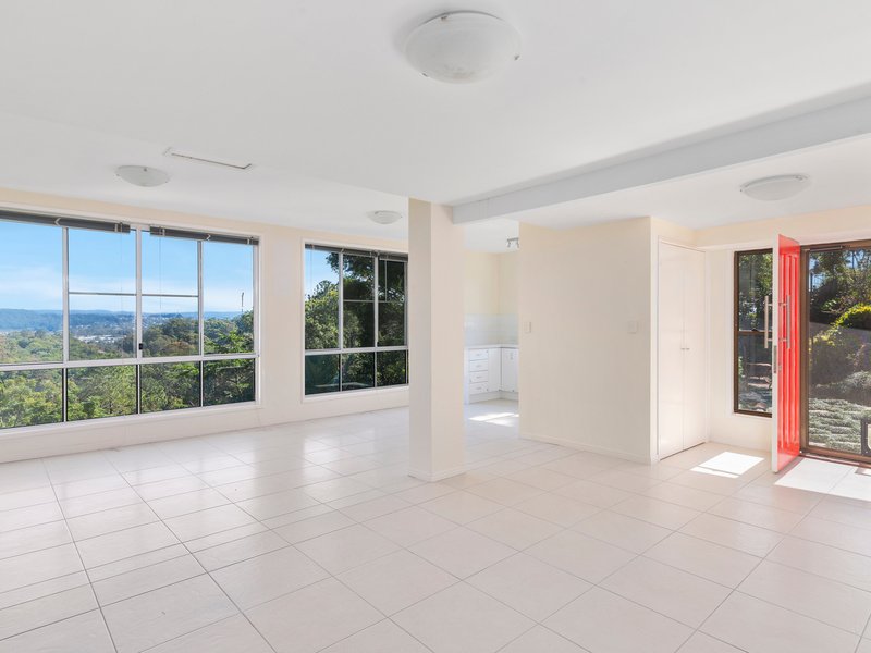 Photo - 18 Illawarra Court, Tugun QLD 4224 - Image 11