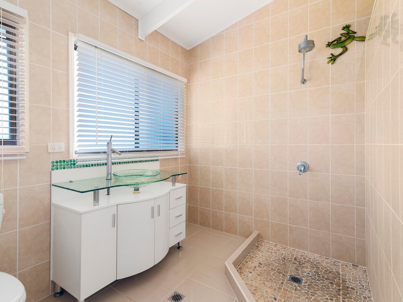 Photo - 18 Illawarra Court, Tugun QLD 4224 - Image 15