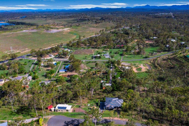 Photo - 18 Illoura Road, Wurdong Heights QLD 4680 - Image 22