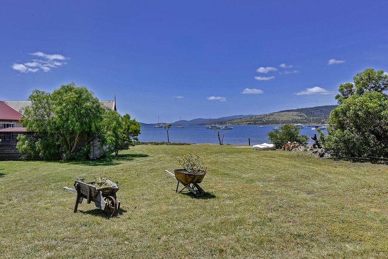 Photo - 18 Imlay Street, Dunalley TAS 7177 - Image 14