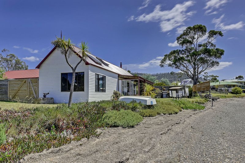 Photo - 18 Imlay Street, Dunalley TAS 7177 - Image 20