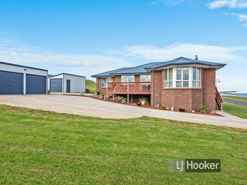 Photo - 18 Inglisdale Drive, Wynyard TAS 7325 - Image 2