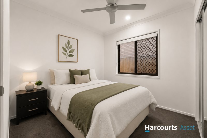 Photo - 18 Isaac Place, South Maclean QLD 4280 - Image 6