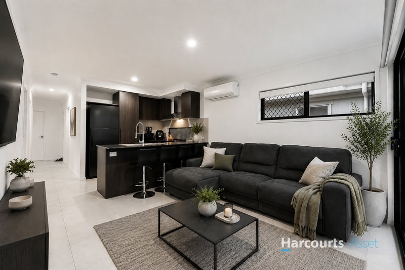 Photo - 18 Isaac Place, South Maclean QLD 4280 - Image 7