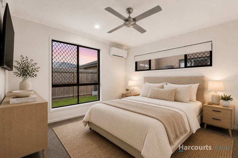 Photo - 18 Isaac Place, South Maclean QLD 4280 - Image 9