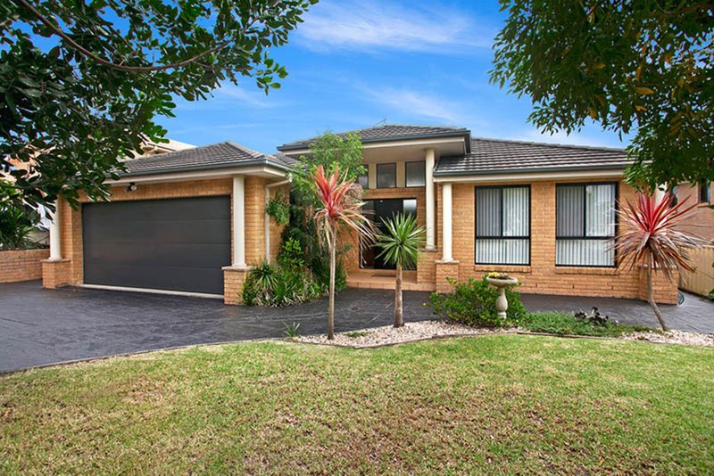 18 James Cook Parkway, Shell Cove NSW 2529