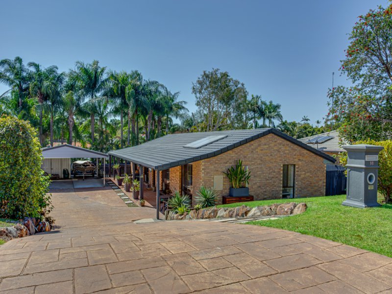 18 Jancoon Court, Carrara QLD 4211