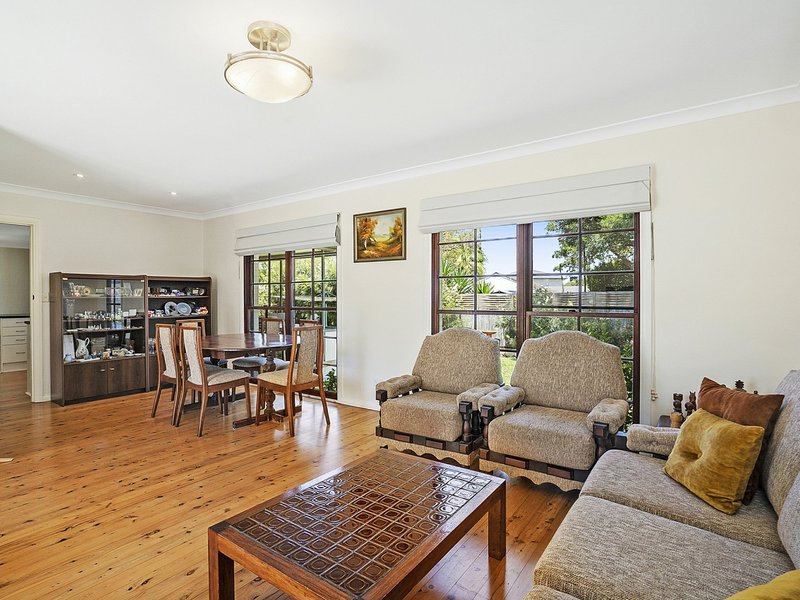 Photo - 18 Jarrah Place, Frenchs Forest NSW 2086 - Image 5