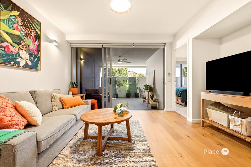 Photo - 1/8 Jeays Street, Bowen Hills QLD 4006 - Image 1