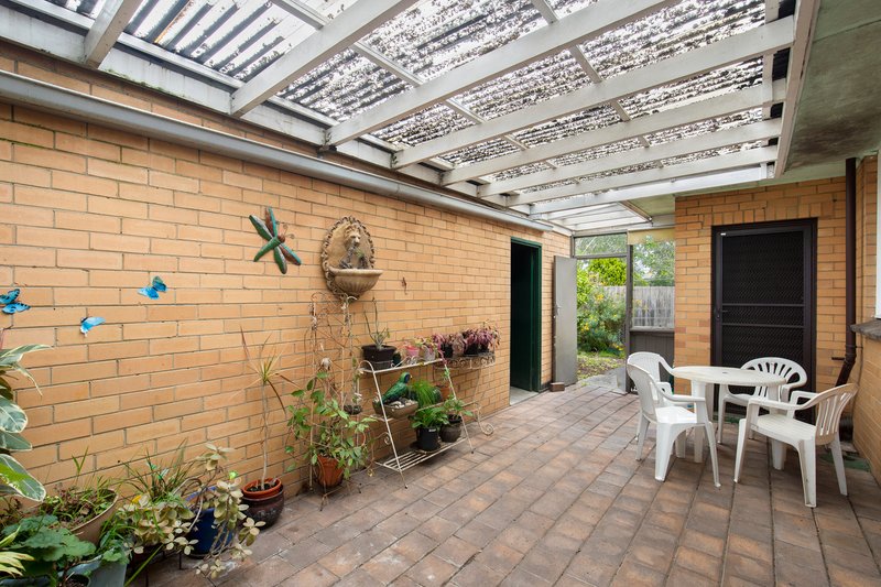 Photo - 18 Jennifer Street, Cheltenham VIC 3192 - Image 14