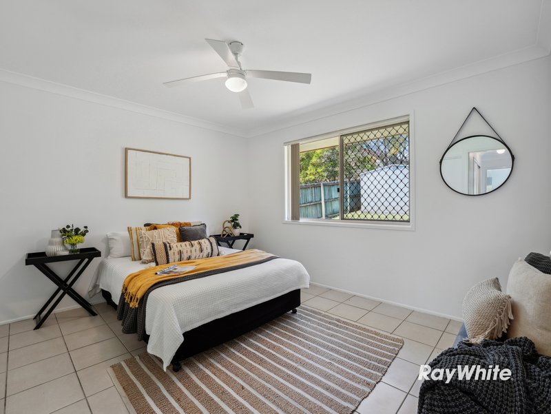 Photo - 18 Jessie Crescent, Bethania QLD 4205 - Image 6