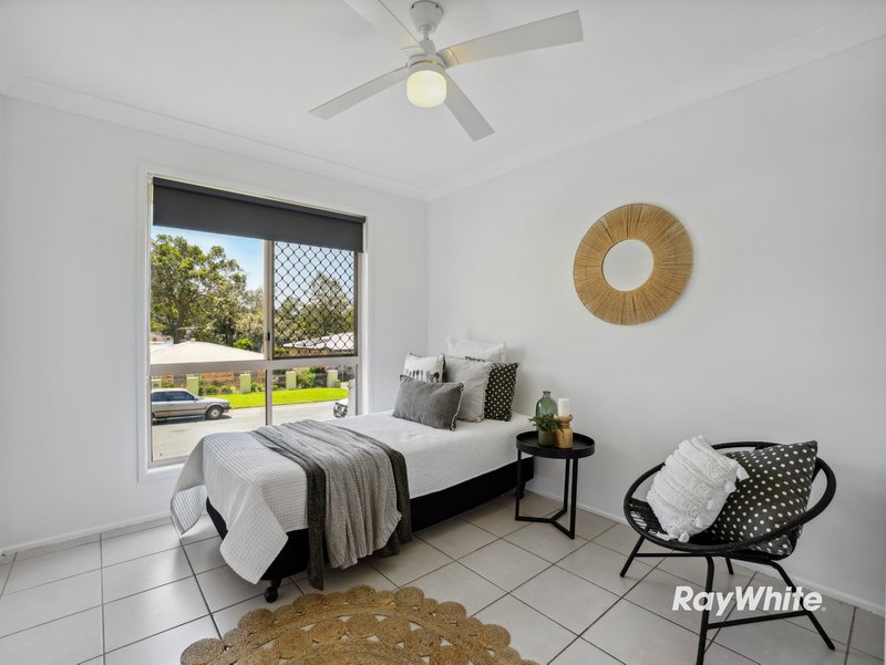 Photo - 18 Jessie Crescent, Bethania QLD 4205 - Image 10