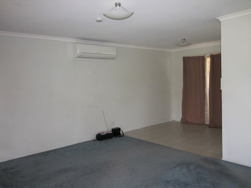 Photo - 18 Johnson Drive, Lockrose QLD 4342 - Image 5