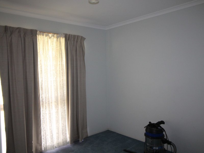 Photo - 18 Johnson Drive, Lockrose QLD 4342 - Image 13