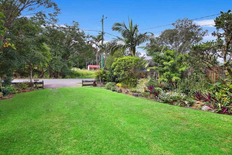 Photo - 18 Jones Street, Mooloolah Valley QLD 4553 - Image 2