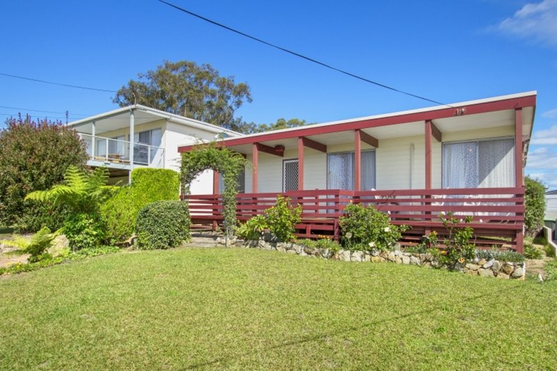 Photo - 18 Joseph Street, Batehaven NSW 2536 - Image 4