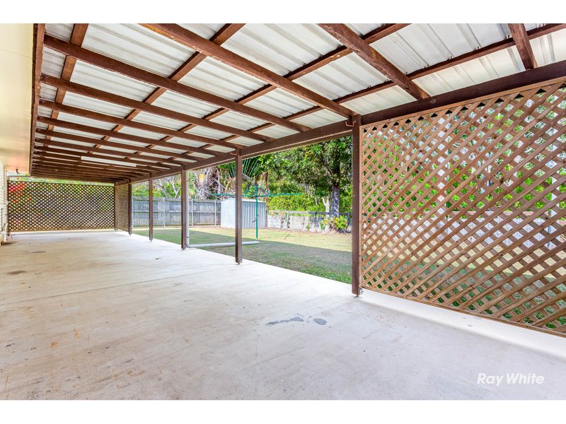 Photo - 18 Joyce Avenue, Lammermoor QLD 4703 - Image 7