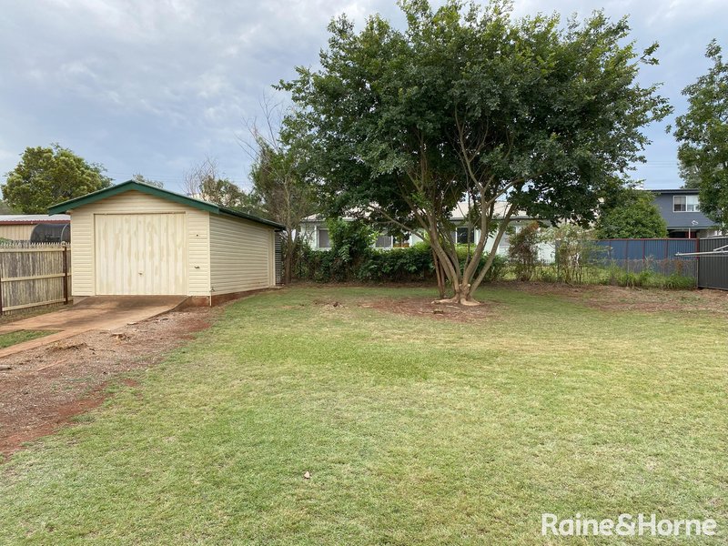 Photo - 18 Jubilee Street, Kingaroy QLD 4610 - Image 12