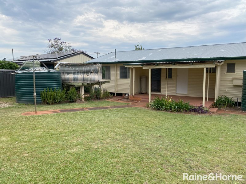 Photo - 18 Jubilee Street, Kingaroy QLD 4610 - Image 15