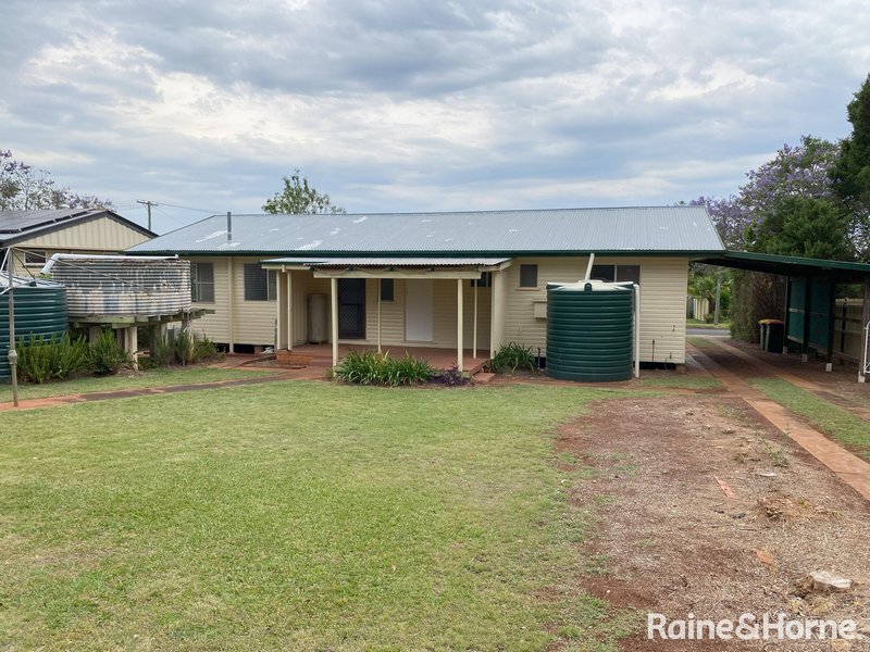 Photo - 18 Jubilee Street, Kingaroy QLD 4610 - Image 16